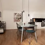Studio 12