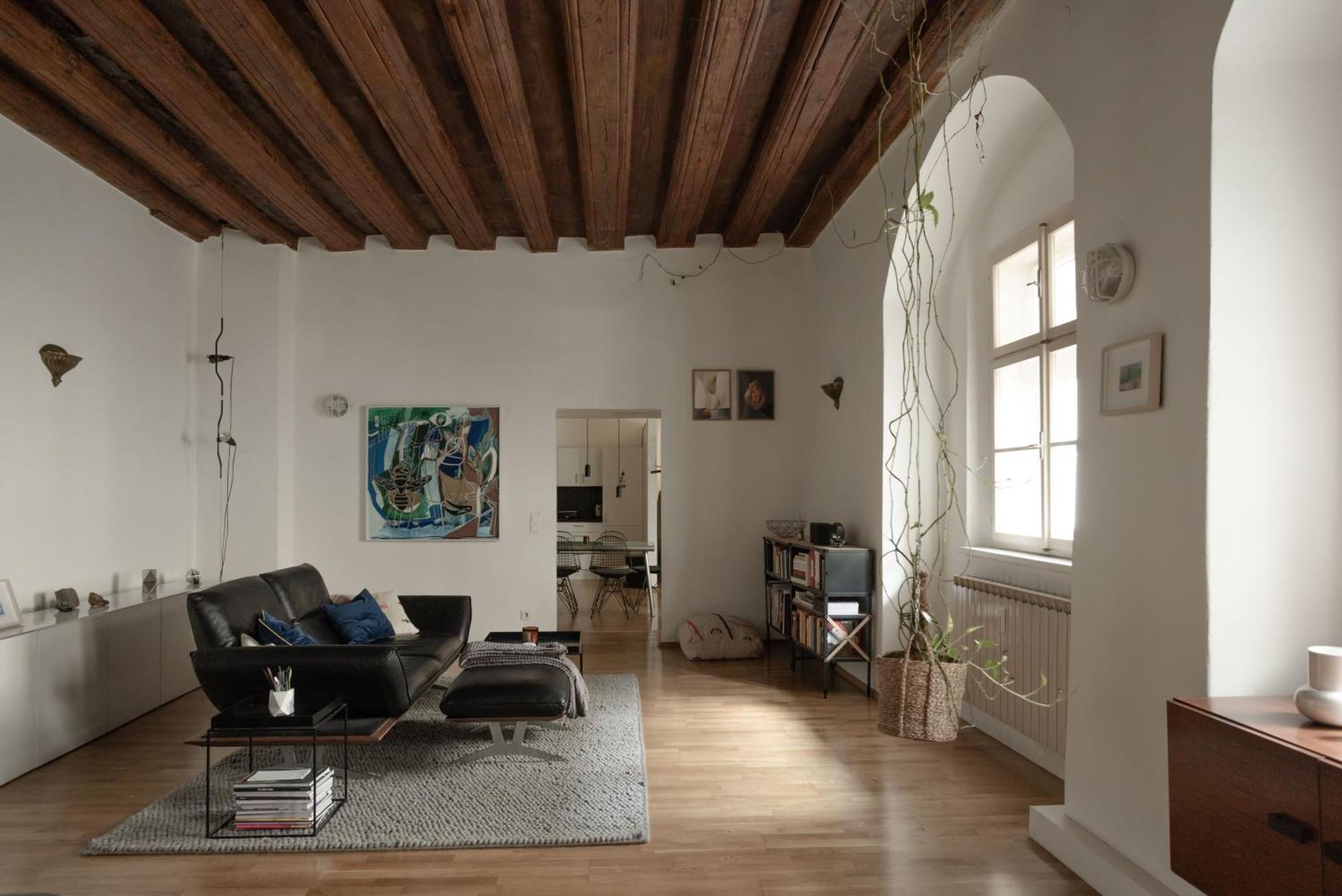 Apartment 12
